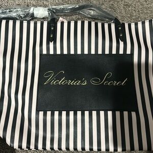 Brand new Victoria secret bag